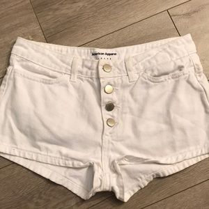 AMERICAN APPAREL WHITE SHORTS